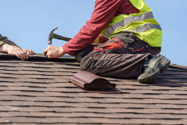 Best Roof Repair Specialists  in Hutchinson, KS